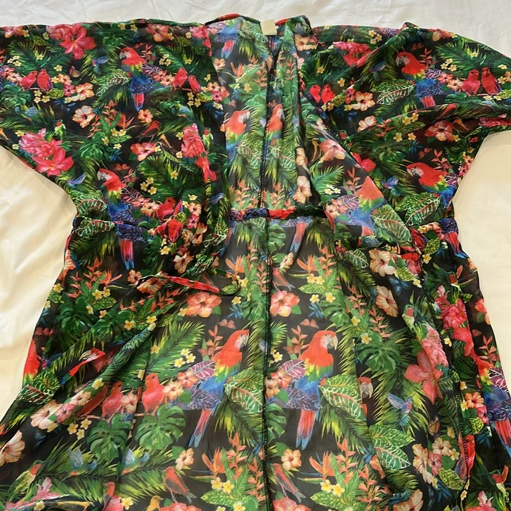 Tropical Floral Maar swimwear coverup